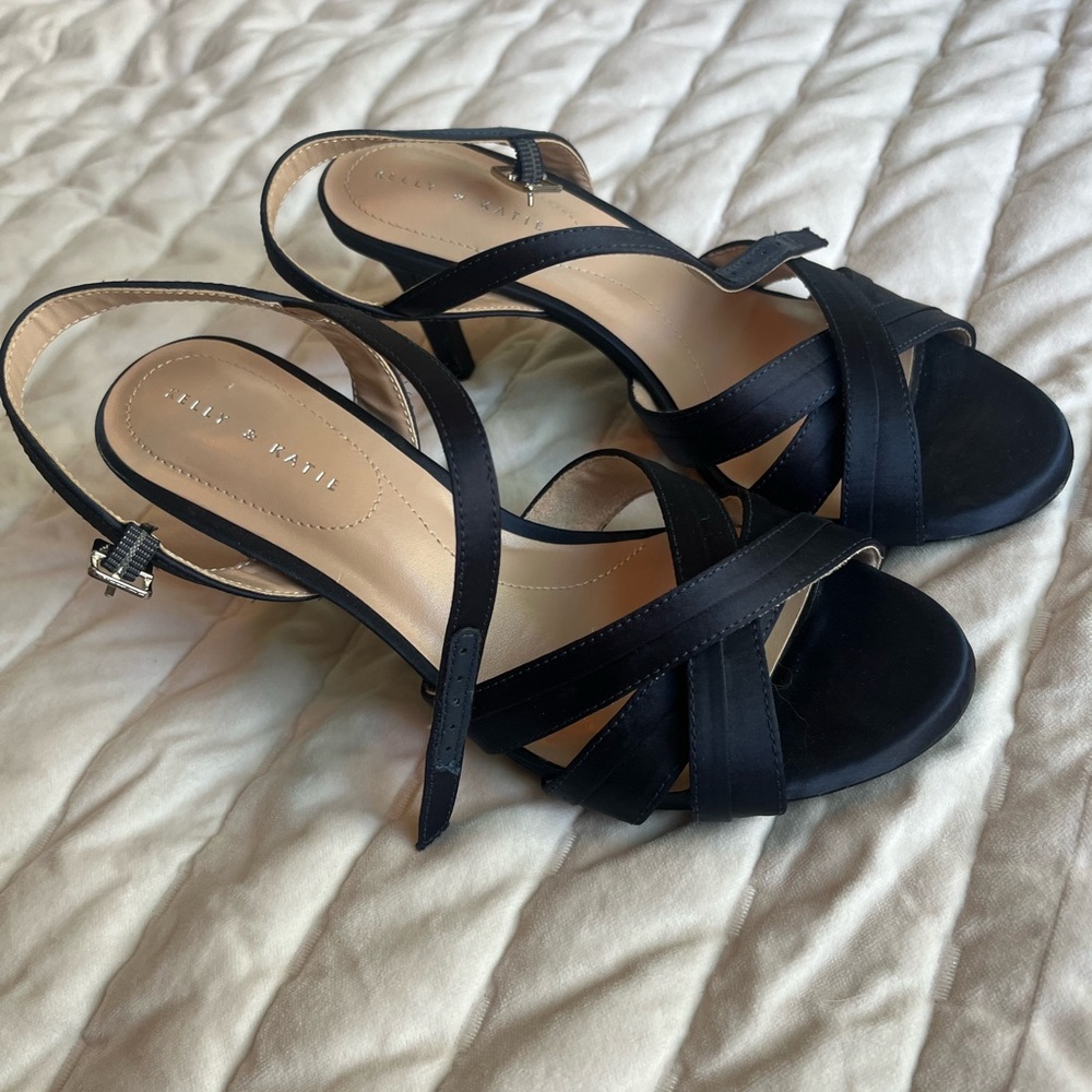 Kelly & Katie heel